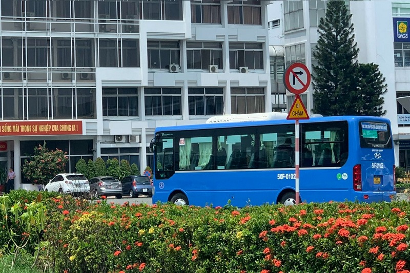Điều chỉnh thời gian hoạt động tuyến xe buýt đi sân bay Tân Sơn Nhất